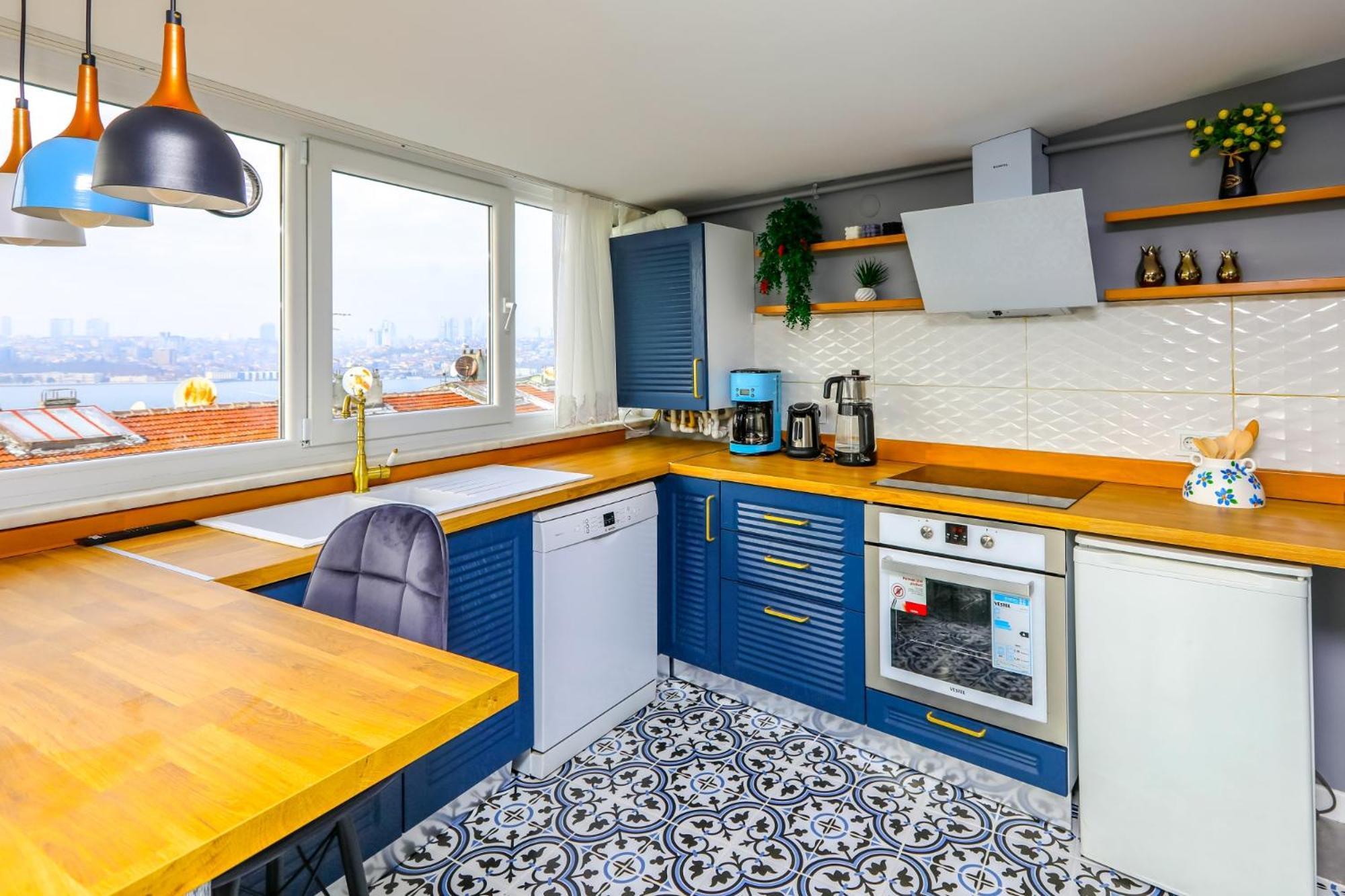 Lovely Flat 500 M To Uskudar Ferry Station Istambul Exterior foto