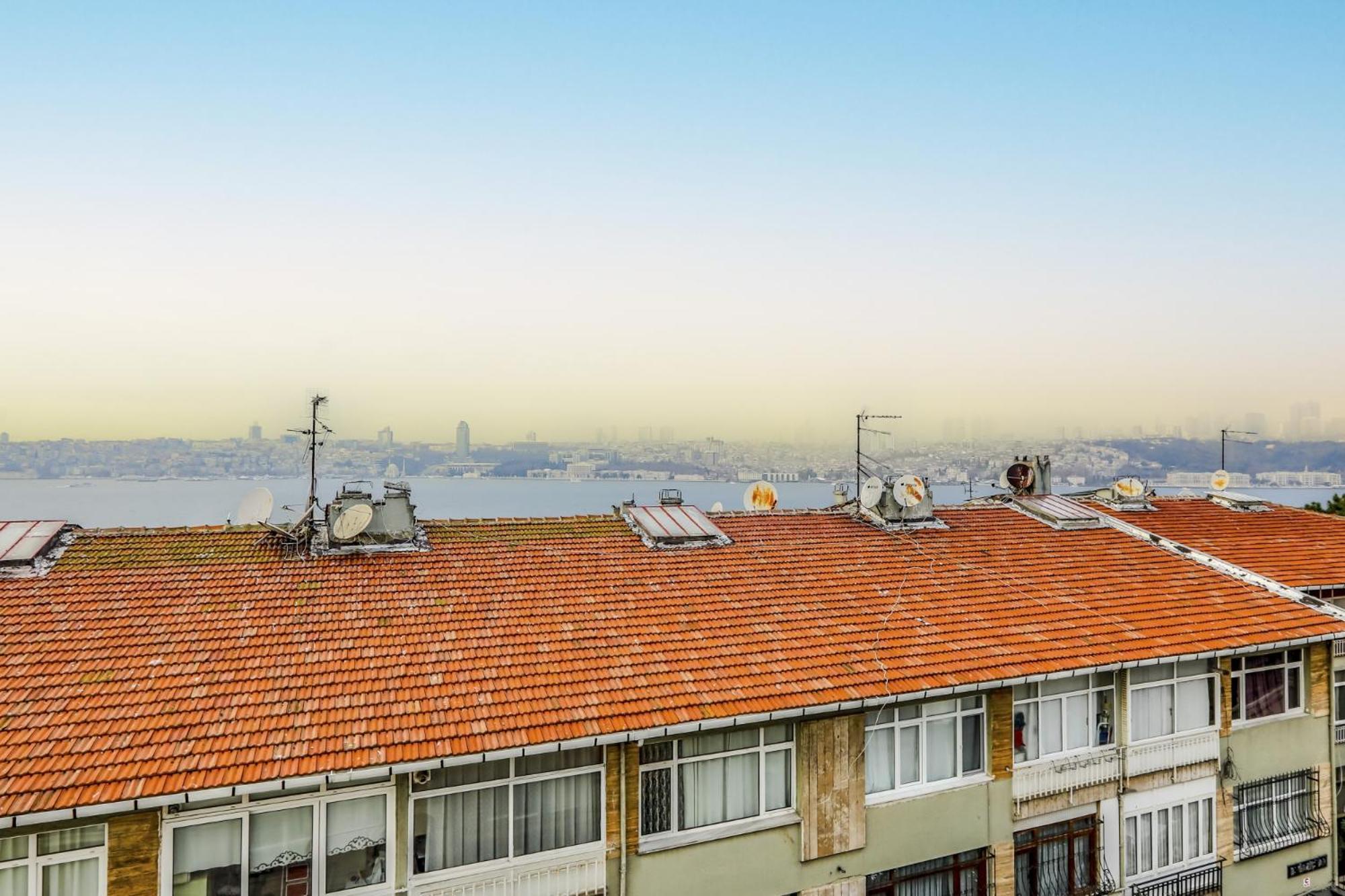 Lovely Flat 500 M To Uskudar Ferry Station Istambul Exterior foto